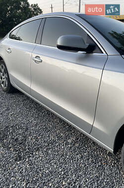 Купе Audi A5 2011 в 
