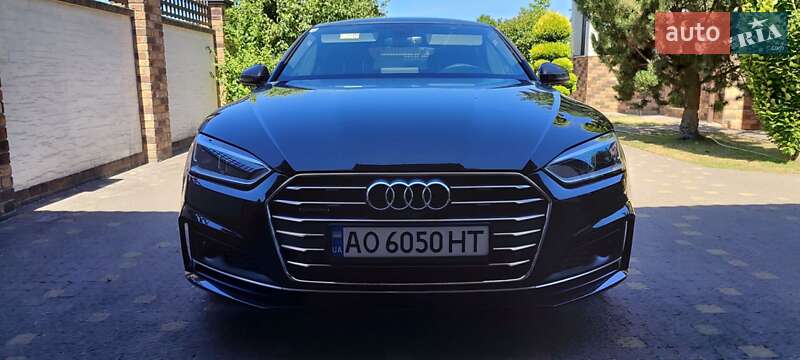 Купе Audi A5 2017 в 