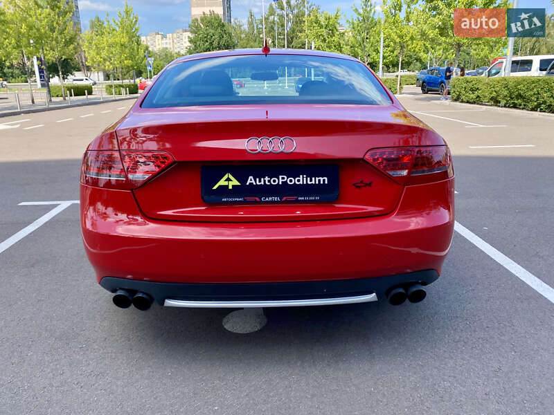 Купе Audi A5 2010 в Киеве