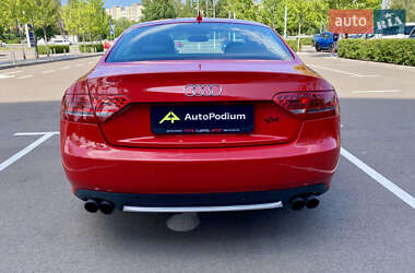 Купе Audi A5 2010 в 
