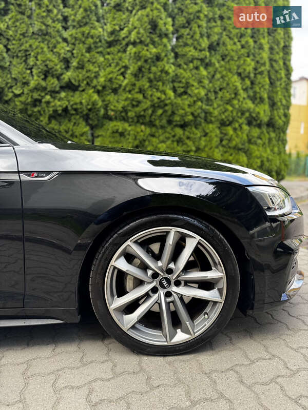 Купе Audi A5 2019 в Львові