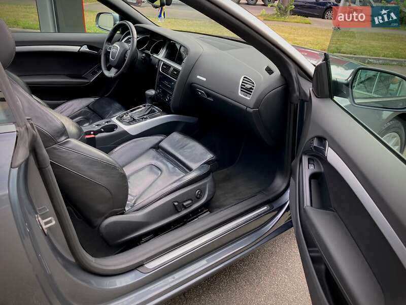 Кабріолет Audi A5 2011 в Києві фото 9 Кабріолет Audi A5 2011 в Києві