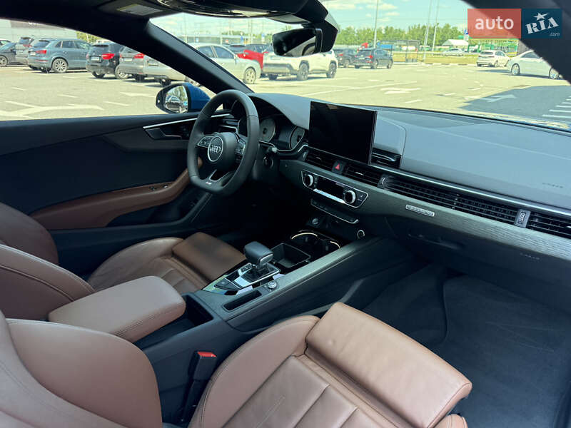 Купе Audi A5 2022 в Киеве