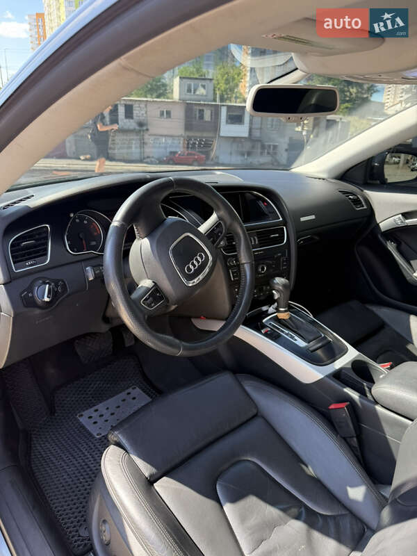 Купе Audi A5 2011 в Киеве