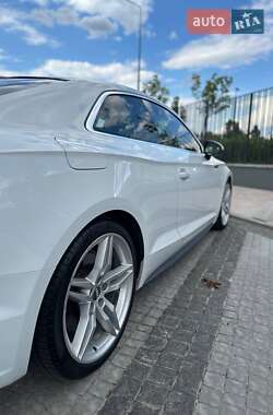 Купе Audi A5 2017 в 