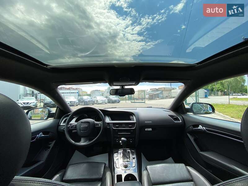Купе Audi A5 2011 в Львове