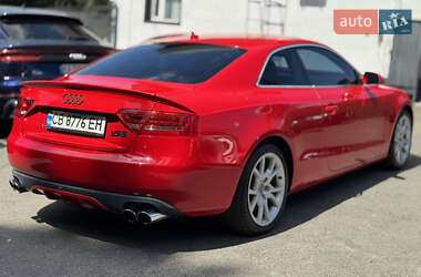 Купе Audi A5 2010 в 