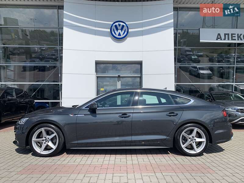 Купе Audi A5 2019 в Львові