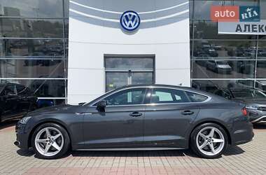 Купе Audi A5 2019 в 