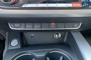 Купе Audi A5 2019 в 