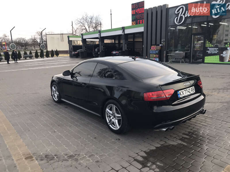 Купе Audi A5 2009 в Харкові