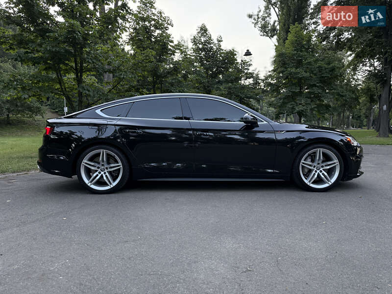 Купе Audi A5 2019 в Киеве