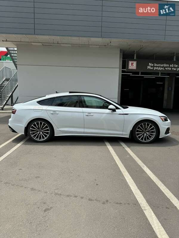 Лифтбек Audi A5 2021 в Одессе