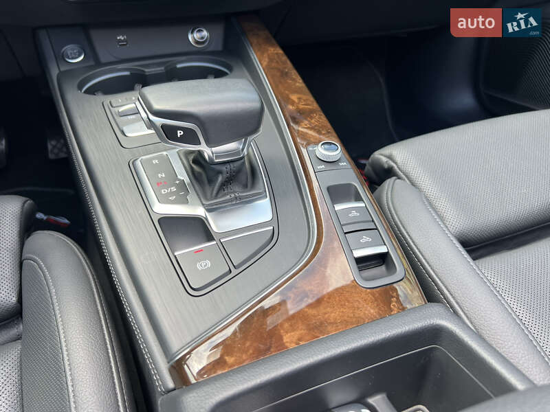 Кабріолет Audi A5 2019 в Ужгороді
