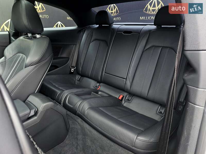 Купе Audi A5 2017 в Киеве