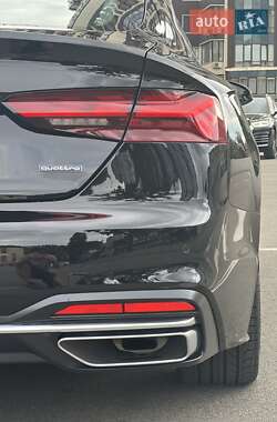 Купе Audi A5 2022 в 