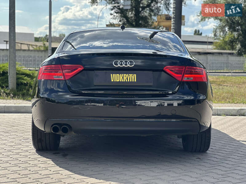 Купе Audi A5 2014 в Киеве