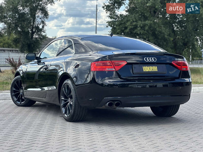 Купе Audi A5 2014 в Киеве