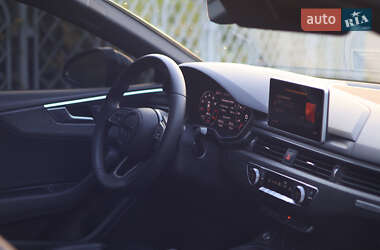Купе Audi A5 2017 в 