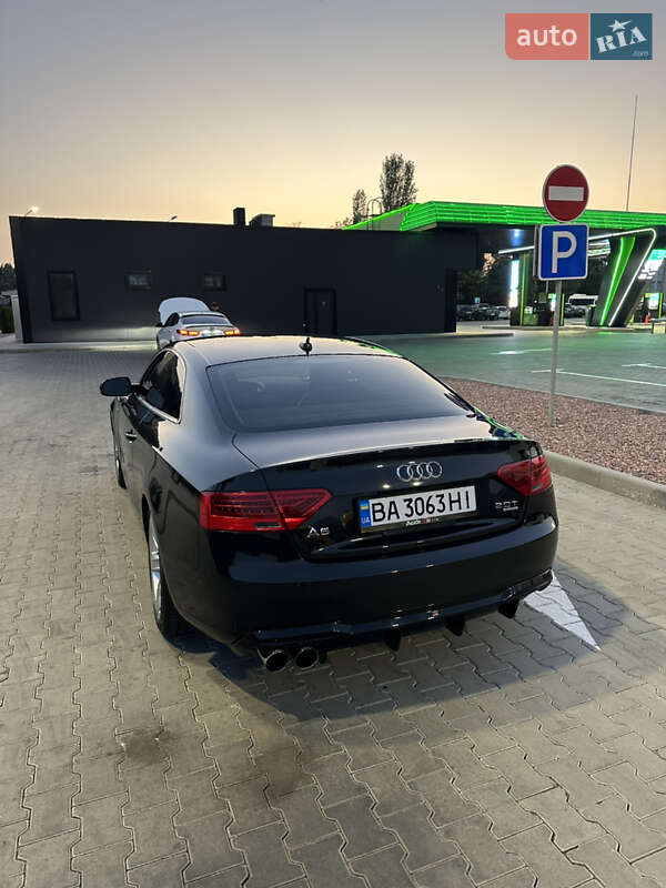 Купе Audi A5 2012 в Одессе