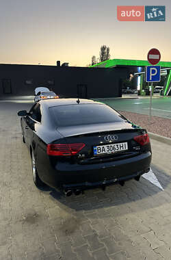 Купе Audi A5 2012 в 