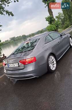 Купе Audi A5 2015 в 