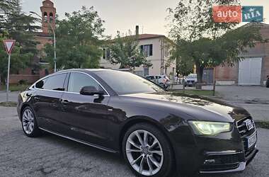 Купе Audi A5 2011 в 