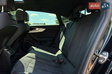 Лифтбек Audi A5 2022 в 
