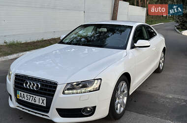 Купе Audi A5 2010 в 