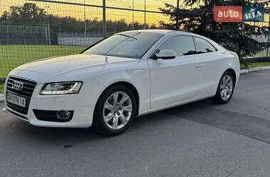 Купе Audi A5 2010 в 