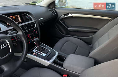 Купе Audi A5 2010 в 