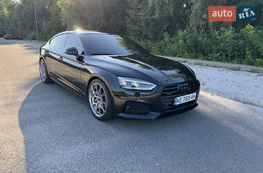Купе Audi A5 2017 в 