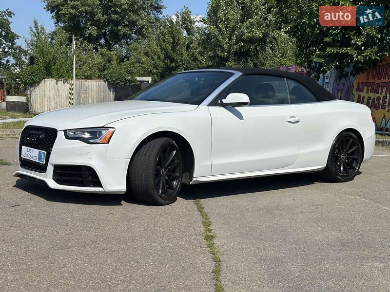 Кабриолет Audi A5 2015 в Киеве