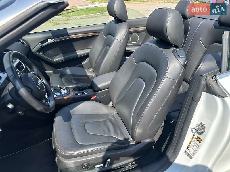 Кабриолет Audi A5 2015 в Киеве