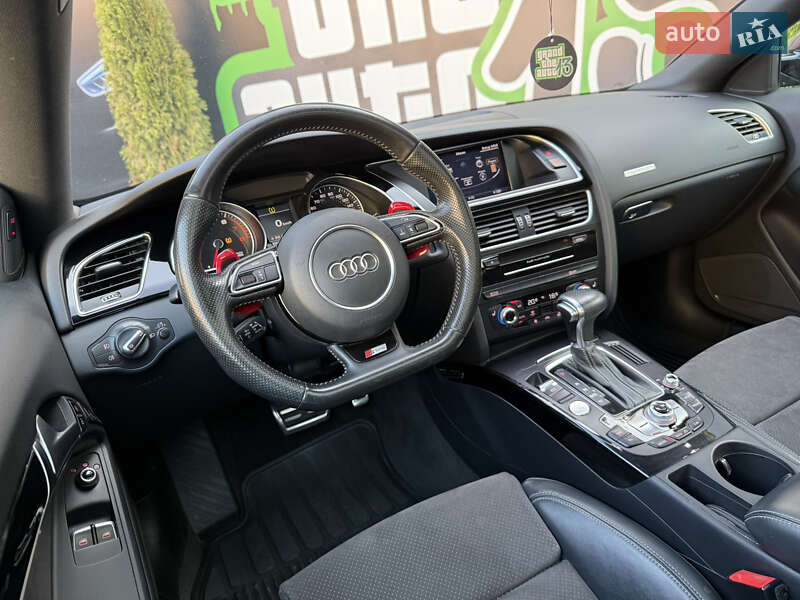 Купе Audi A5 2015 в Киеве