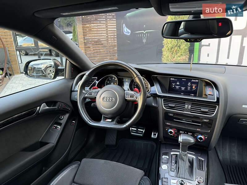 Купе Audi A5 2015 в Киеве