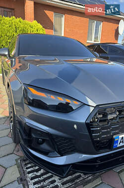 Купе Audi A5 2017 в 