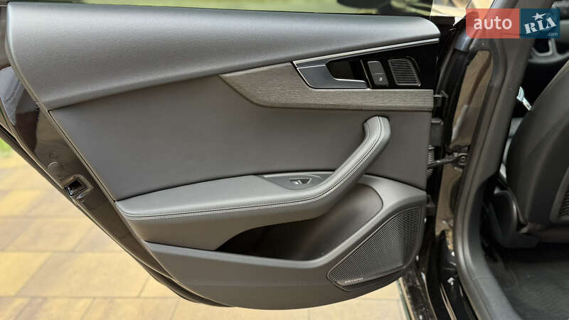 Лифтбек Audi A5 2020 в Киеве