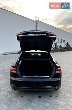 Лифтбек Audi A5 2017 в 
