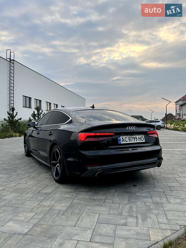 Лифтбек Audi A5 2017 в Луцке