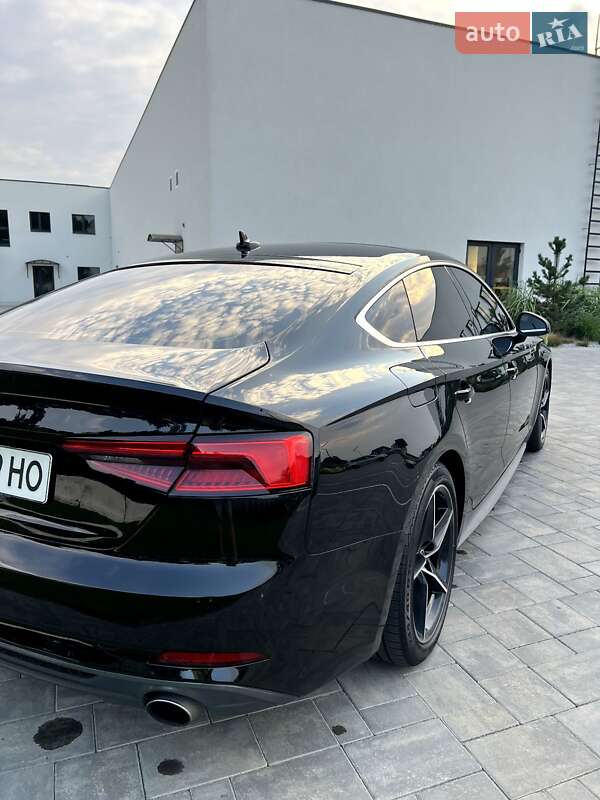 Лифтбек Audi A5 2017 в Луцке