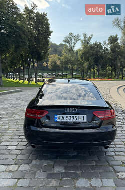 Купе Audi A5 2010 в 