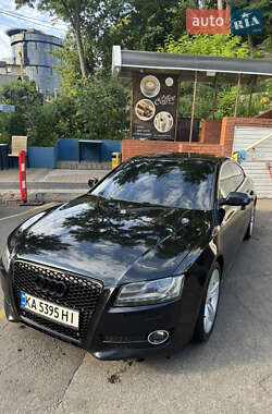Купе Audi A5 2010 в 