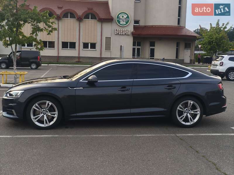 Купе Audi A5 2019 в Киеве