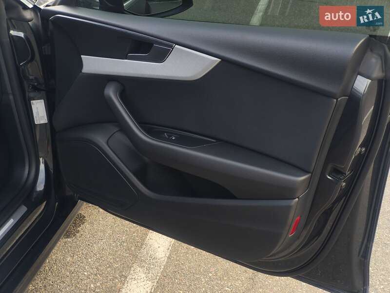Купе Audi A5 2019 в Киеве