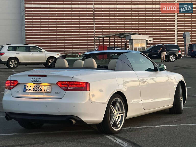 Кабриолет Audi A5 2010 в Киеве
