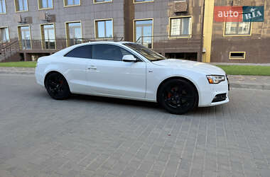 Купе Audi A5 2013 в 