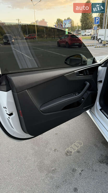 Купе Audi A5 2020 в Киеве