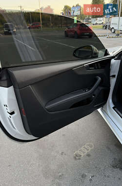 Купе Audi A5 2020 в 