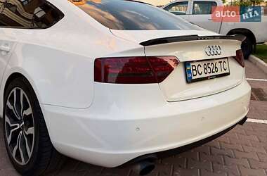Купе Audi A5 2010 в 